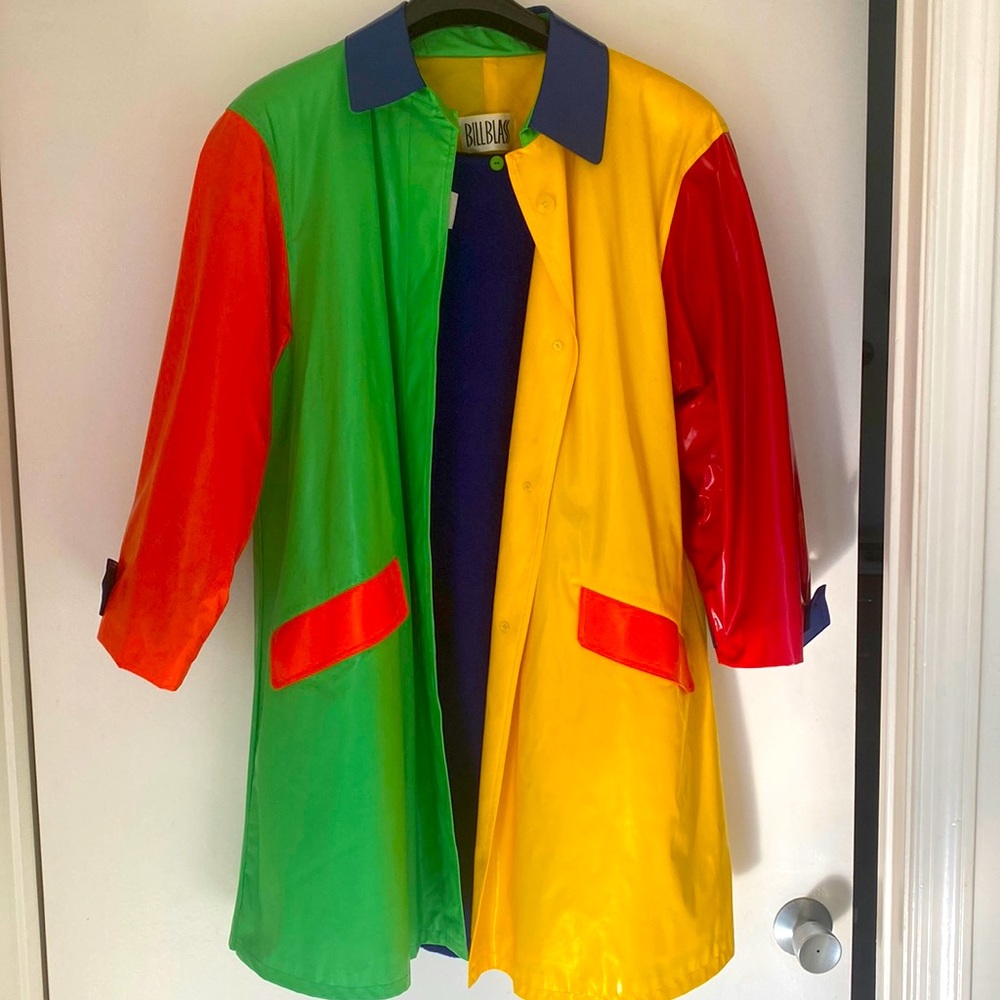 Bill Blass Vintage Multi Color Raincoat Removable Wool Liner.